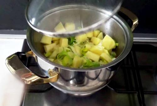 Суп-пюре из брокколи диетический рецепт.