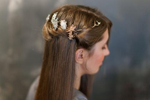 Заколки для коротких волос. Идеи с заколками «автомат» 19 Заколки для коротких волос. Идеи с заколками «автомат» 19