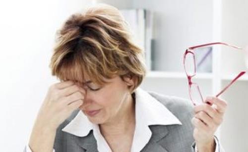 У женщин в 50 лет начинается. Первые симптомы климакса у женщин в 40-50 лет: как начинается менопауза? 08