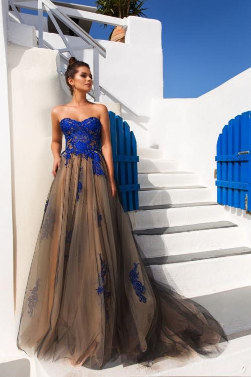 Платья на выход для женщин. Вечерние платья (100 фото) — роскошные, элегантные, современные идеи и тенденции ведущих домов мод