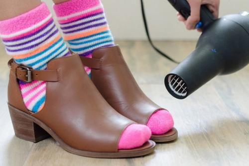 Как не натереть мозоли в новой обуви. Мозоль на ноге 03 Как не натереть мозоли в новой обуви. Мозоль на ноге 03