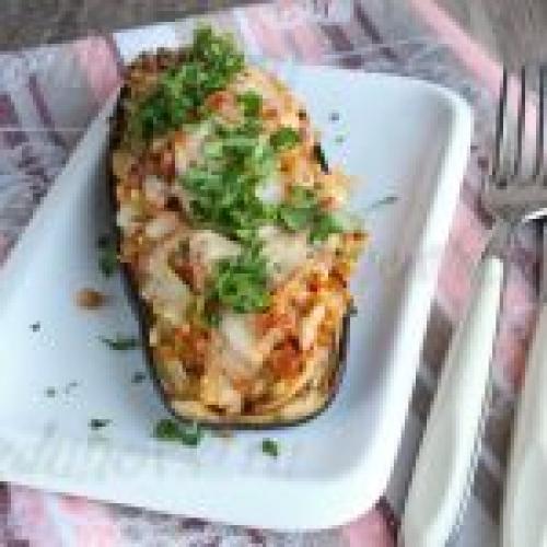 Лодочки из баклажанов в духовке. Рецепты лодочек из баклажанов в духовке