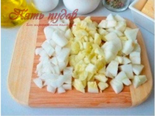 Лодочки из кабачков с курицей диетические. 