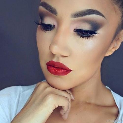 Изменить форму глаз с помощью макияжа. Как изменить форму глаз с помощью макияжа за 1 минуту