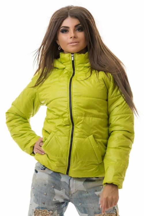 С чем носить черную куртку на синтепоне. Женские куртки на синтепоне: актуальные фасоны, расцветки, модные бренды