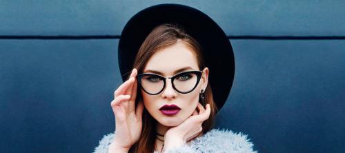 Кошачьи оправы. Кому подходят очки «кошачий глаз»?