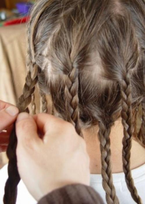 Прически на длинные волосы редкие волосы. Укладки для длинных прядей 19