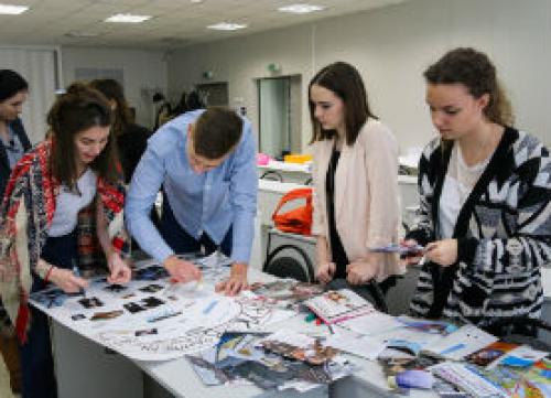 Кем работать после рекламы и связи с общественностью. О профессии