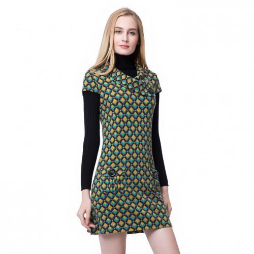 Интересные воротники на платье. Платье с воротником: 83 фото лучших современных вариантов фасонов