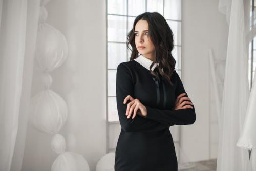 Интересные воротники на платье. Платье с воротником: 83 фото лучших современных вариантов фасонов