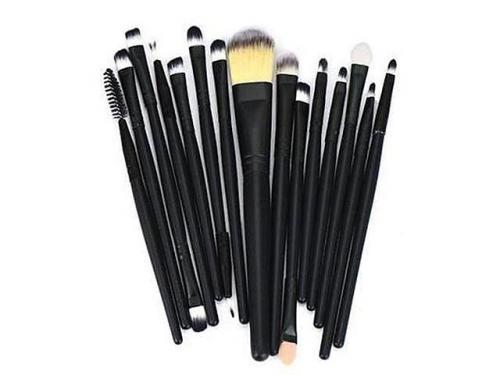 Как называются кисти для макияжа. Кисти для макияжа: какие кисточки для чего нужны, их назначение 01 Как называются кисти для макияжа. Кисти для макияжа: какие кисточки для чего нужны, их назначение 01