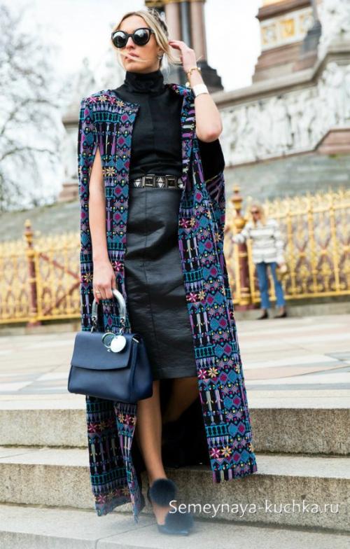 С чем носить удлиненное пальто. ДЛИННОЕ пальто — 55 фото-советов с чем носить.