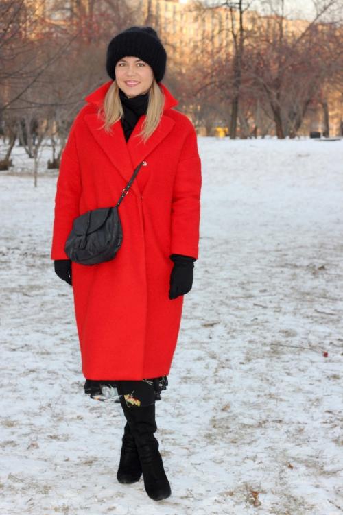 С чем носить длинное пальто зимой. Как носить пальто зимой и не замерзнуть: 5 стильных лайфхаков