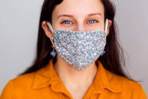 Как правильно одевать маску медицинскую, какой стороной. Как правильно носить медицинскую маску