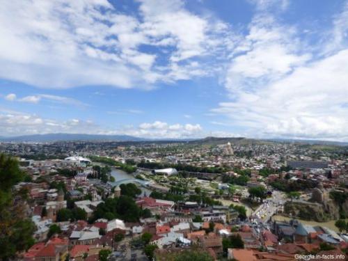 Стоит ли россиянам ехать в грузию. Развлечения в городе: от экскурсий до мастер-классов и застолий