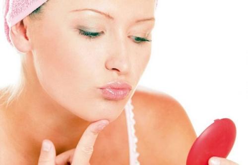 Подкожные прыщи на подбородке. Причины акне на подбородке