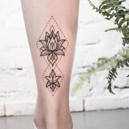 Тату на ноге на ляшке. Тату на ноге: значение