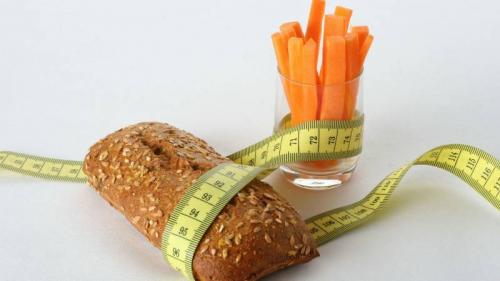 Как подтянуть овал лица посл.  Спасение от старения: способы, которые помогут подтянуть овал лица после 50 лет