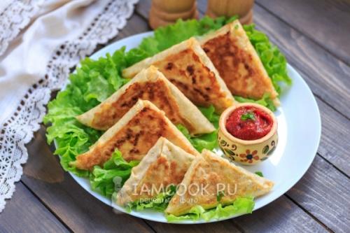 Начинки для лавашей тонких с сыром и колбасой. Жареный лаваш с колбасой и сыром