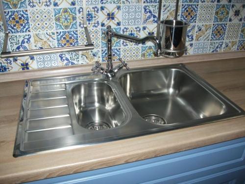 Правила чистоты на кухне. Как убирать кухню 35