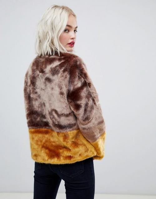 Модные меховые пальто зима 2019. Определяемся с мехом