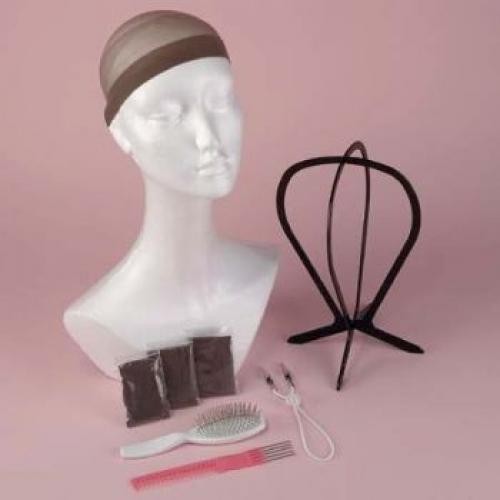 Как привести в порядок парик из искусственных волос. Бережно расчесываем