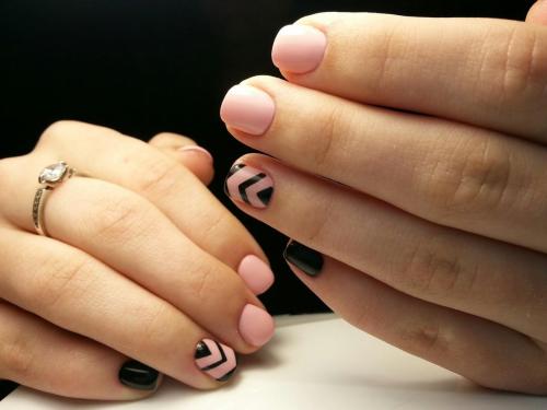 На коротких ногтях, какой лак лучше смотрится. Особенности маникюра на короткие ногти