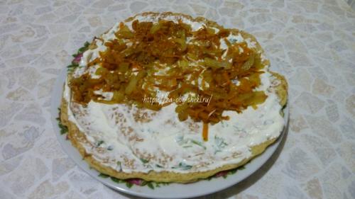 Торт из кабачковых блинчиков с морковью. Сочный кабачковый торт с морковью и луком