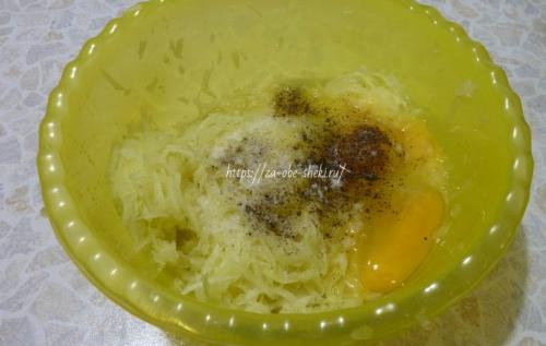 Торт из кабачковых блинчиков с морковью. Сочный кабачковый торт с морковью и луком