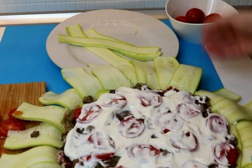 Торт из кабачков вкуснейший кабачковый торт.   Торт из кабачков с фаршем и грибами