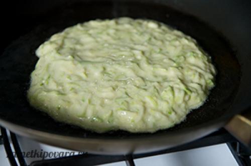 Торт из кабачков с грибами. Торт из кабачков с грибами