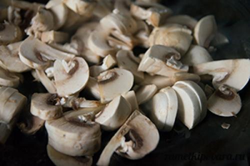 Торт из кабачков с грибами. Торт из кабачков с грибами