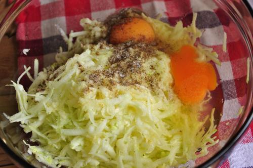 Торт из кабачков со сметаной. Кабачковый торт со сметаной