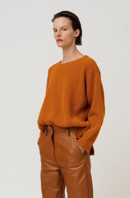 Базовый гардероб 2020 список. Базовый женский гардероб 2020: основные предметы одежды