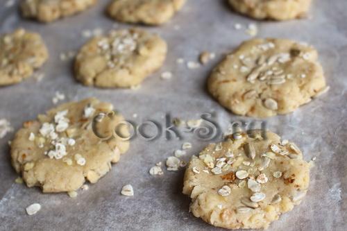 Печенье из злаков и орехов. Злаковое печенье