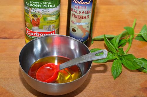 Диетические заправки для салатов рецепты. Салат диетический. Как разнообразить вкус при помощи заправки?