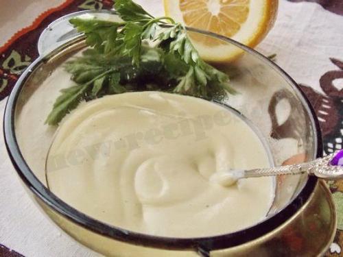 Заправка для салата вместо майонеза диетическая. Соус-заправка для салатов вместо майонеза.