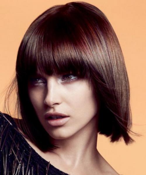 Женские стрижки на вьющиеся волосы 2019. Красивые стрижки на средние кудрявые волосы 2019-2020 – идеальная длина для непослушных кудряшек 23 Женские стрижки на вьющиеся волосы 2019. Красивые стрижки на средние кудрявые волосы 2019-2020 – идеальная длина для непослушных кудряшек 23