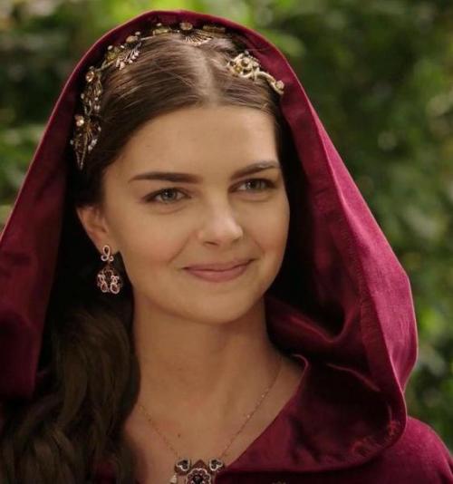 В каком месяце родилась девушка, такой и характер. Очень точно и правильно! 08 В каком месяце родилась девушка, такой и характер. Очень точно и правильно! 08