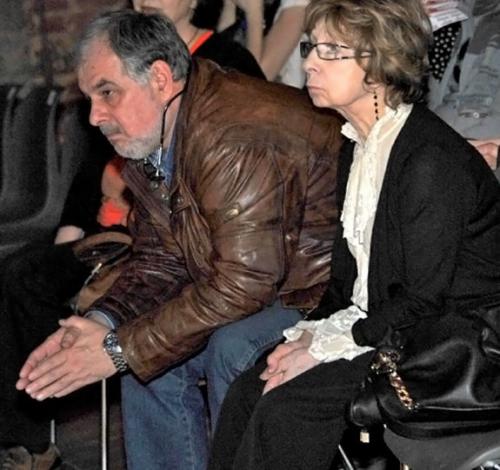 Звезды которым 45 лет. Звёзды, которые вышли замуж после 45 лет