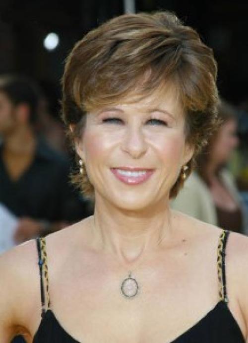 Стрижки для пожилых женщин с тонкими волосами. Правила выбора причесок женщинам за 60