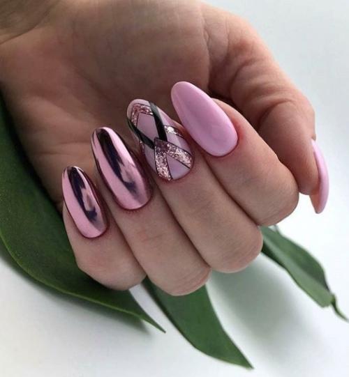 Маникюр с жемчужной втиркой 2019. Новинки маникюра с втиркой 2019-2020: топовые идеи на фото