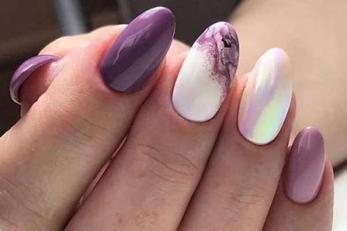 Маникюр с жемчужной втиркой 2019. Новинки маникюра с втиркой 2019-2020: топовые идеи на фото