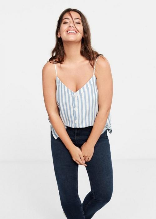 Как одеваться полным девушкам 2020. Одежда для полных девушек 2020: как выбрать