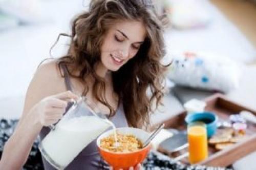 Завтрак самый важный прием пищи в день. Правильное питание утром, что лучше кушать на завтрак