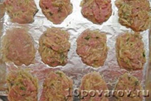 Пп куриные котлеты с кабачком в духовке. Диетические куриные котлеты с кабачком в духовке