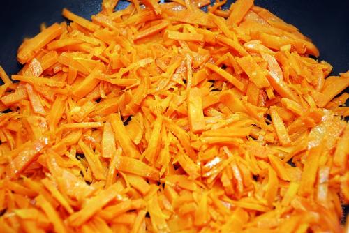 Специи к тушеной моркови. Ингредиенты (на 2 порции)