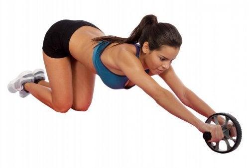 Упражнения для избавления от живота. 6 лучших упражнений, чтобы избавиться от жира на животе