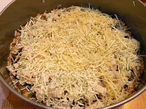 Диетический пирог с курицей и грибами