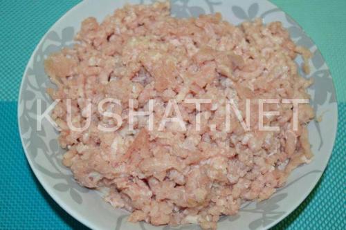 Куриные котлеты с кабачком рецепт на сковороде. Куриные котлеты с кабачком – рецепт